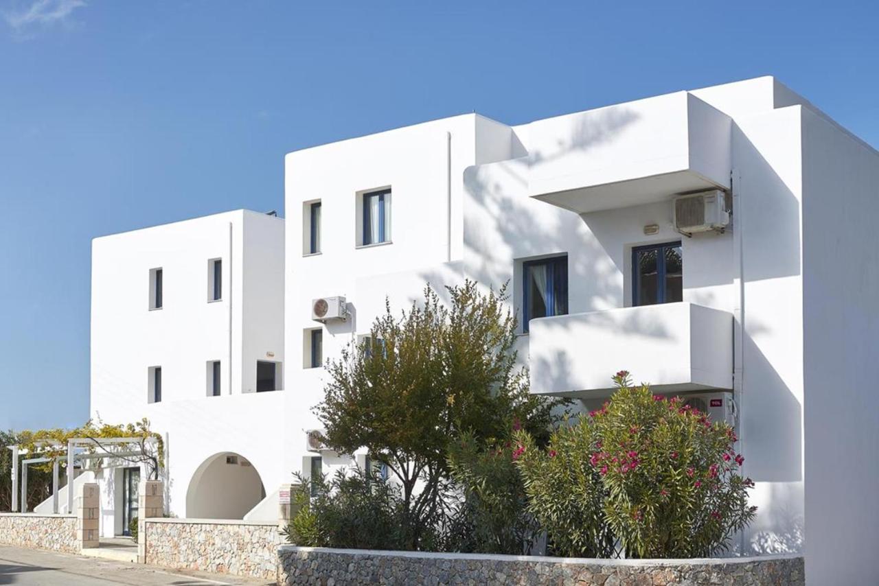 Eva Suites & Apartments Agia Marina Buitenkant foto