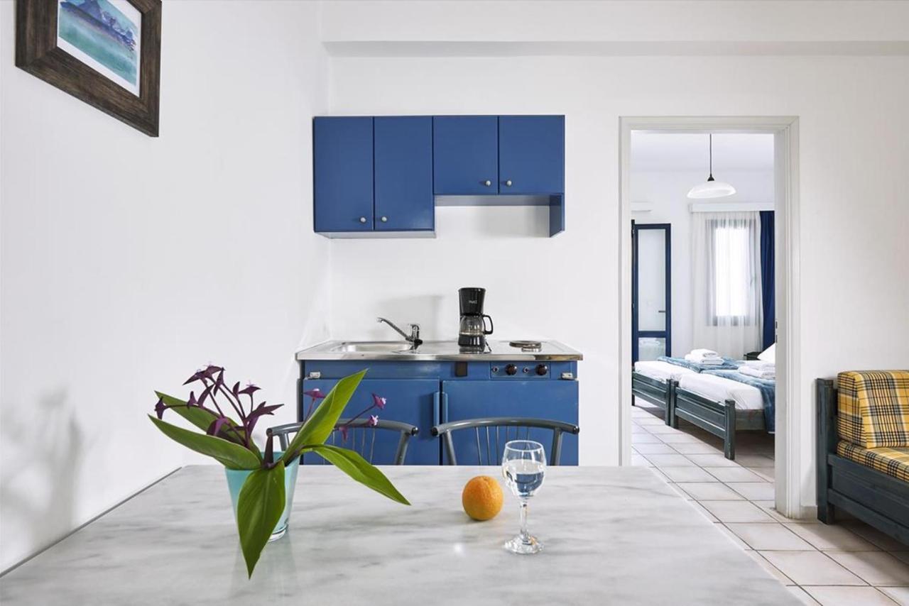 Eva Suites & Apartments Agia Marina Buitenkant foto