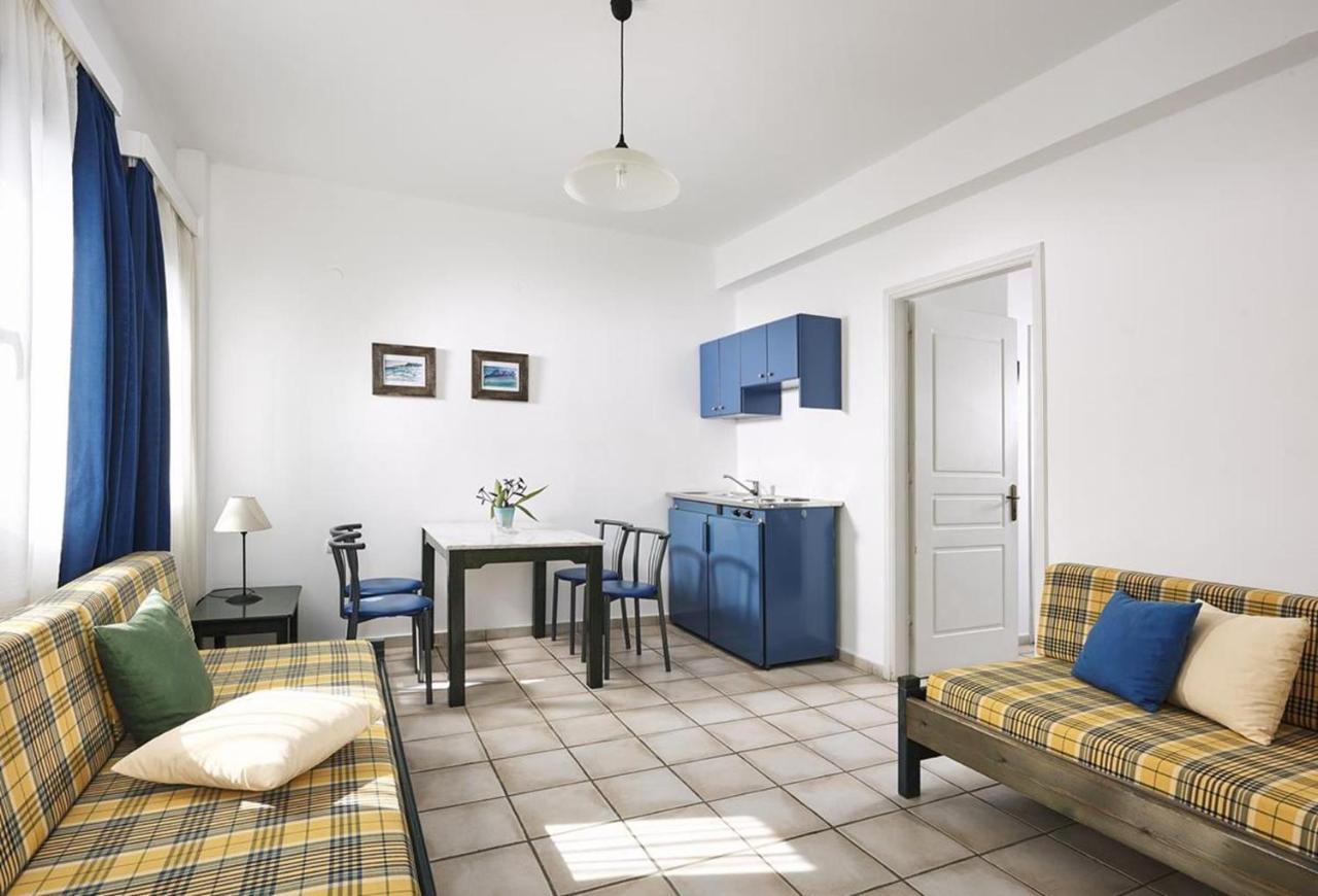 Eva Suites & Apartments Agia Marina Buitenkant foto