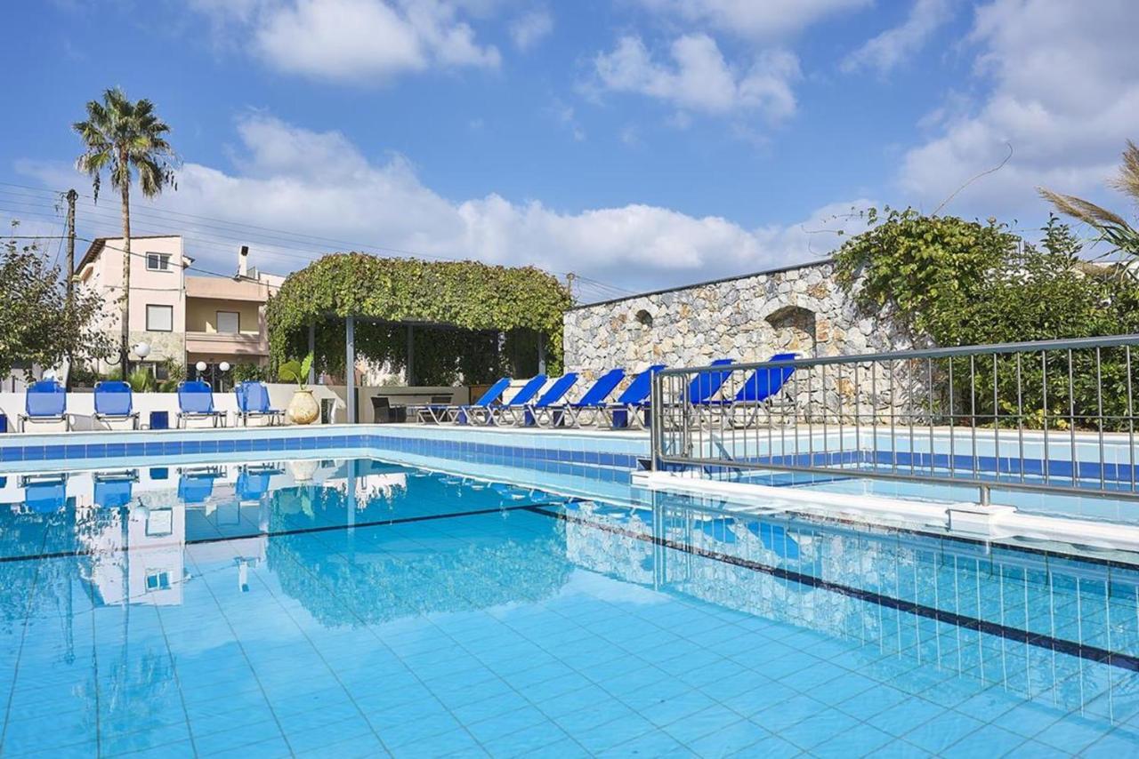 Eva Suites & Apartments Agia Marina Buitenkant foto