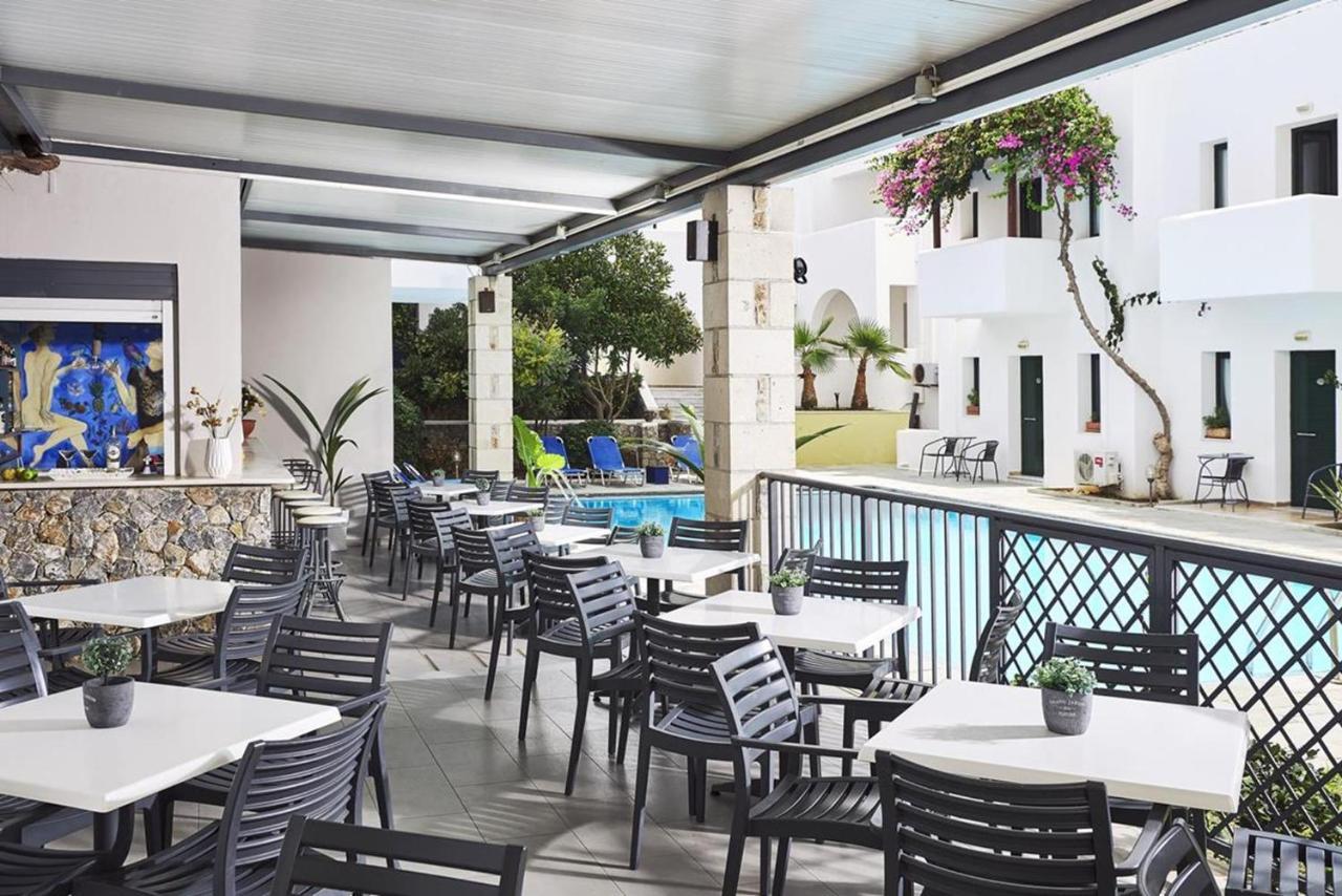Eva Suites & Apartments Agia Marina Buitenkant foto